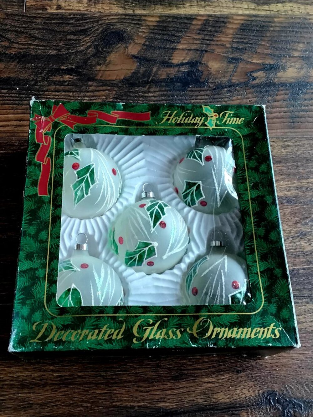 Vintage Holiday Time 5 piece Holly Berry Glass Ornaments